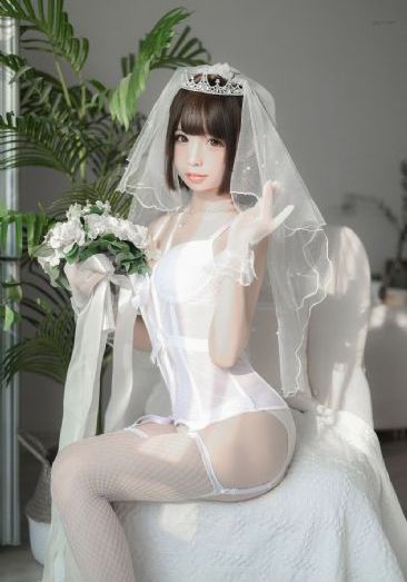 裙底有野兽