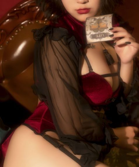 法国《性迷宫》在线观看