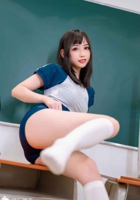 色小组