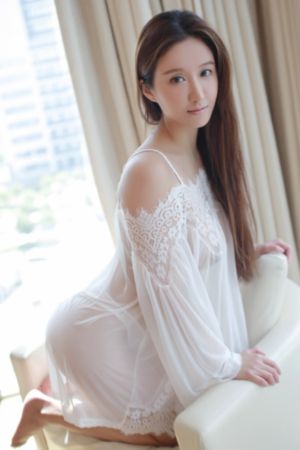 与僧侣交往的色欲之夜