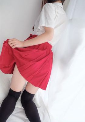 阁楼里的情人无删减版